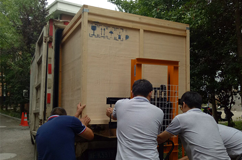 麗水客戶SMT設備專車送貨，貨到上門安裝調試
